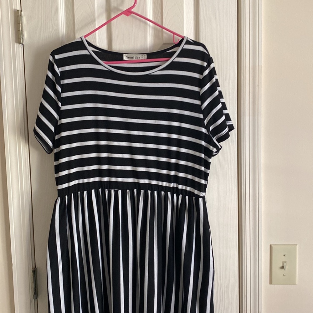 Black and White Maxi Dress